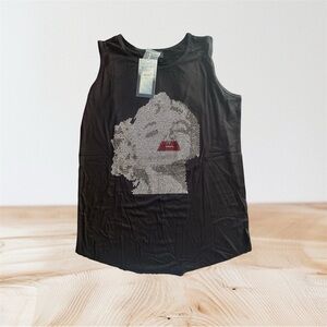 Marilyn Sleeveless Graphic Tank Top
